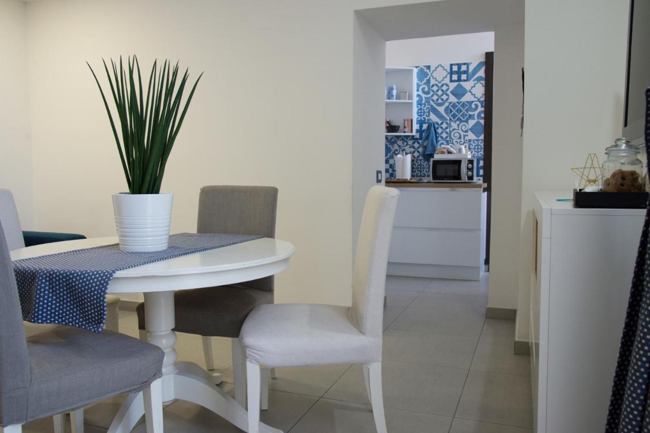 Notti Vesuviane Bed & Breakfast Портичи Екстериор снимка